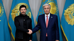 Токаев и Дуров обсудили ИИ и кибербезопасность на форуме в Астане