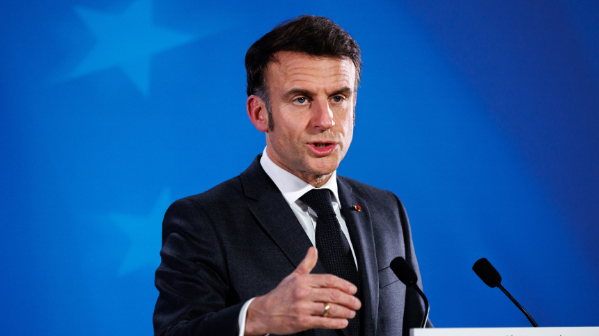 Почему Макрон шлепнул премьер-министра Албании