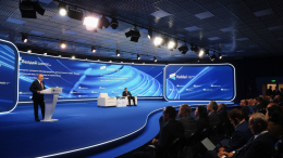 «Как корабль назовете — так он и поплывет»: Путин о министерстве войны в США