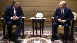 «Стабильные и стратегические»: Владимир Путин встретился с Милорадом Додиком