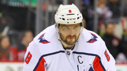 Больше 21 минуты на льду: Овечкин провел первый матч после травмы