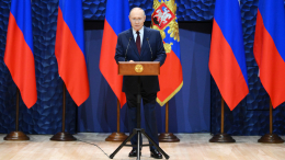 Путин указал на верность Родине со стороны офицеров ВС РФ