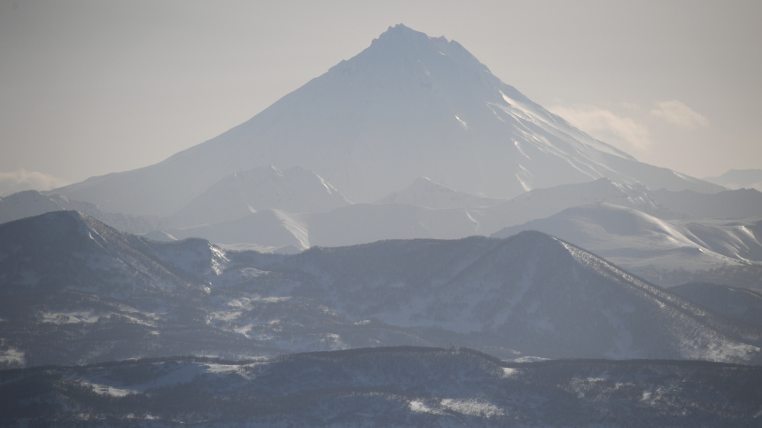 Что известно о застрявших на вулкане на Камчатке альпинистах