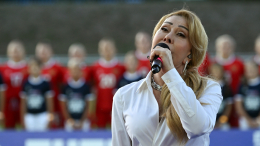 Любовь Успенская перенесла срочную операцию: «Руку не чувствую»