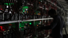 Крипта больше не капает: подпольные майнинговые фермы накрыли в Петербурге
