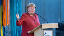 Виновница раздора: Польша и Германия сцепились из-за Меркель