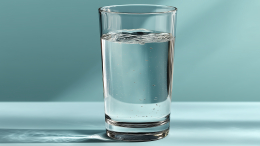 «Больше не пленница еды»: женщина похудела на 25 килограммов за четыре месяца