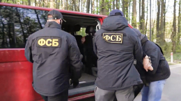 ФСБ: в Подмосковье задержан подозреваемый в подрыве автомобиля военнослужащего