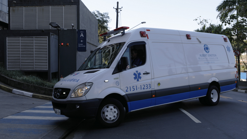 Случаи отравления суррогатным алкоголем в мире