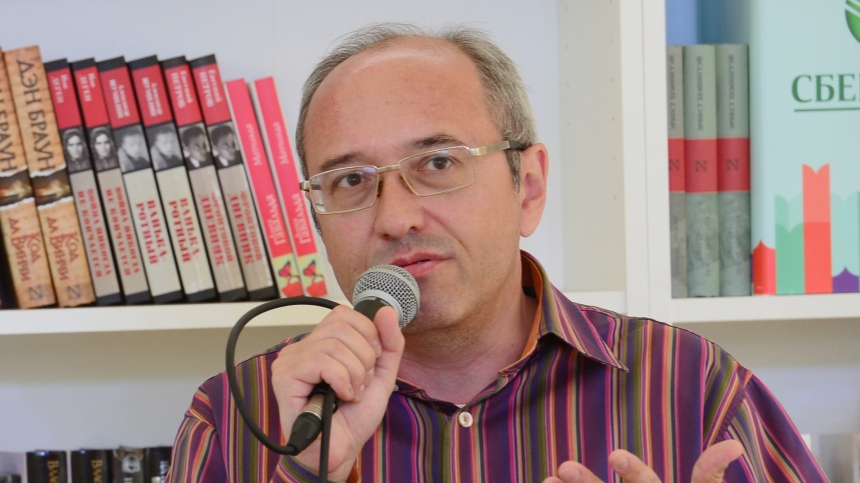 За что задержали Павла Сюткина