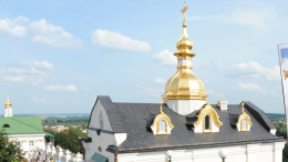 Власти Тернопольской области устроили попытку захвата Почаевской Лавры