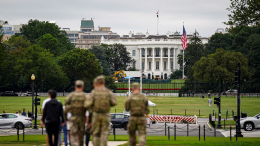 Белый дом обсуждает возможность применения закона XIX века о восстании
