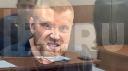 Выбросивший из окна квартиры ребенка отец демонстрировал неадекватность в суде