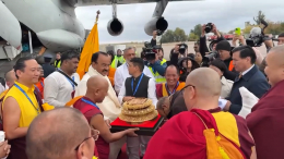 Мощи Будды Шакьямуни впервые привезли в Россию