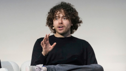 Названо имя самого молодого миллиардера в мире