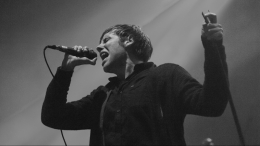 Вокалист группы Lostprophets Йен Уоткинс умер после нападения в тюрьме