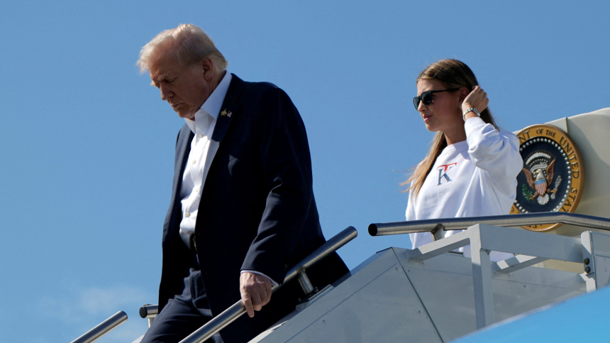 Трамп обсудил с 18-летней внучкой внешнюю политику США во время игры в гольф