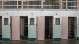 Трамп превратил в ад жизнь 37 помилованных Байденом осужденных