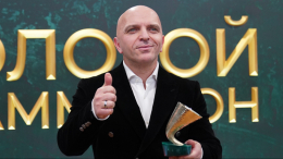 Все на плечах жены: почему Александр Шоуа почти не участвует в жизни своих детей