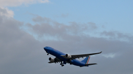 Стюардесса умерла в самолете после работы в агонии