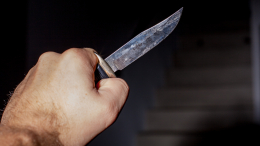 Мужчина напал на нового бойфренда своей возлюбленной