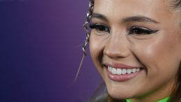 Валя Карнавал поразила фанатов кардинальными изменениями во внешности