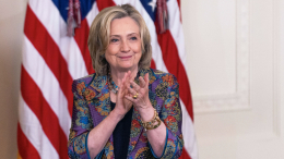 Хлопала в ладоши: Лавров напомнил о реакции Хиллари Клинтон на смерть Каддафи