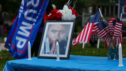 Не обязаны принимать: США аннулируют визы радовавшихся смерти Кирка иностранцев