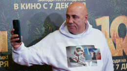 «Настоящим певцам не нужна»: Пригожин об отказе артистов от фонограммы