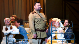 Сергей Жуков представил свой музыкальный спектакль о Великой Отечественной войне