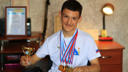 На Пятом канале акция «День добрых дел» для юного Ярослава