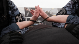 В Санкт-Петербурге мужчина склонял детей к употреблению наркотиков и насиловал