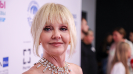 «Это ежесекундный процесс»: певица Валерия поделилась секретом воспитания детей