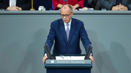 Мерц выразил надежду на урегулирование украинского кризиса после встречи Путина и Трампа