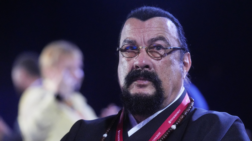 Будет ли Стивен Сигал снова сниматься в кино