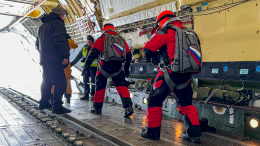 Российские парашютисты совершат первый стратосферный прыжок над Южным полюсом