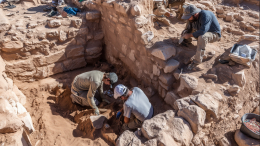 Древнегреческие пластины с любовным заговором и проклятиями нашли в России