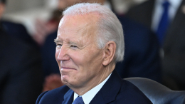 Байден впервые появился на публике после начала лучевой терапии