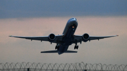 Стала известна судьба пассажиров самолета азербайджанских авиалиний, аварийно севшего в Пулково