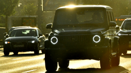 Арендаторы угнали у москвичей элитный автомобиль