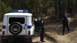 Под Выборгом мужчина наткнулся в лесу на мешок с человеческими черепами