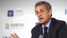 Николя Саркози отправился отбывать срок в тюрьме Ла Санте в одиночной камере