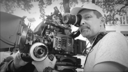 Снявшего «Закрытую школу» Сергея Политика зарезали у подъезда собственного дома