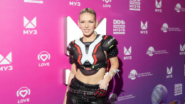 «Потратила деньги и время»: Чеботина ответила Резнику на критику ее внешнего вида