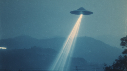 Полицейские сняли НЛО над атомной станцией в США