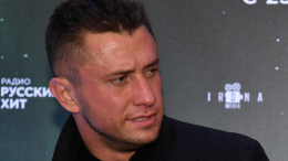 Прилучный обжаловал решение суда о месте жительства сына