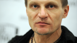 Музыкант Скрипка выступил за идею военного переворота на Украине