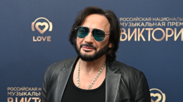 «Скоро мы выпустим свое»: Михайлов анонсировал ростовые куклы со своим лицом