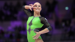 «Выступления были чистыми»: гимнастка Мельникова прокомментировала свою победу на ЧМ 