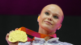 Дегтярев поздравил гимнастку Мельникову с триумфом на чемпионате мира